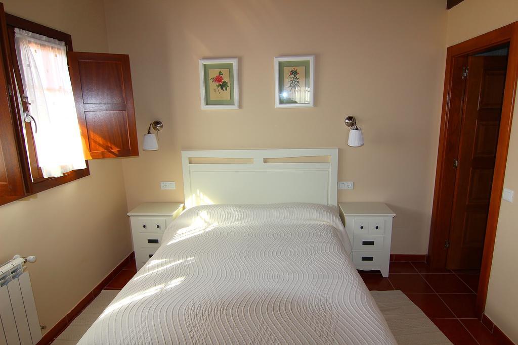 Apartamentos Rurales Senda Costera Hontoria Cameră foto
